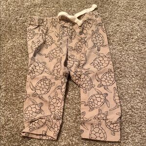 GAP Kids Turtle Print Bottoms - Tan and Black